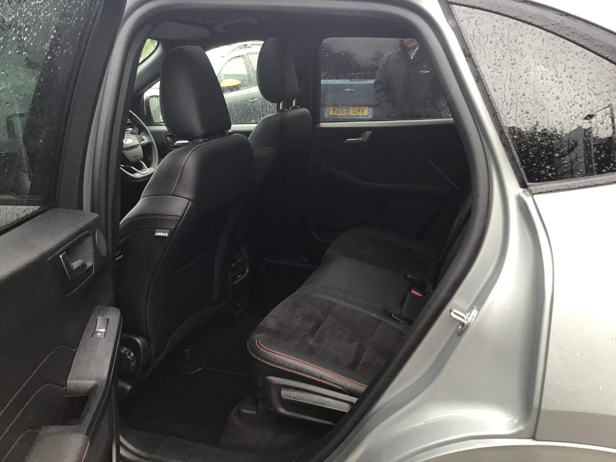 Ford Kuga Image 18