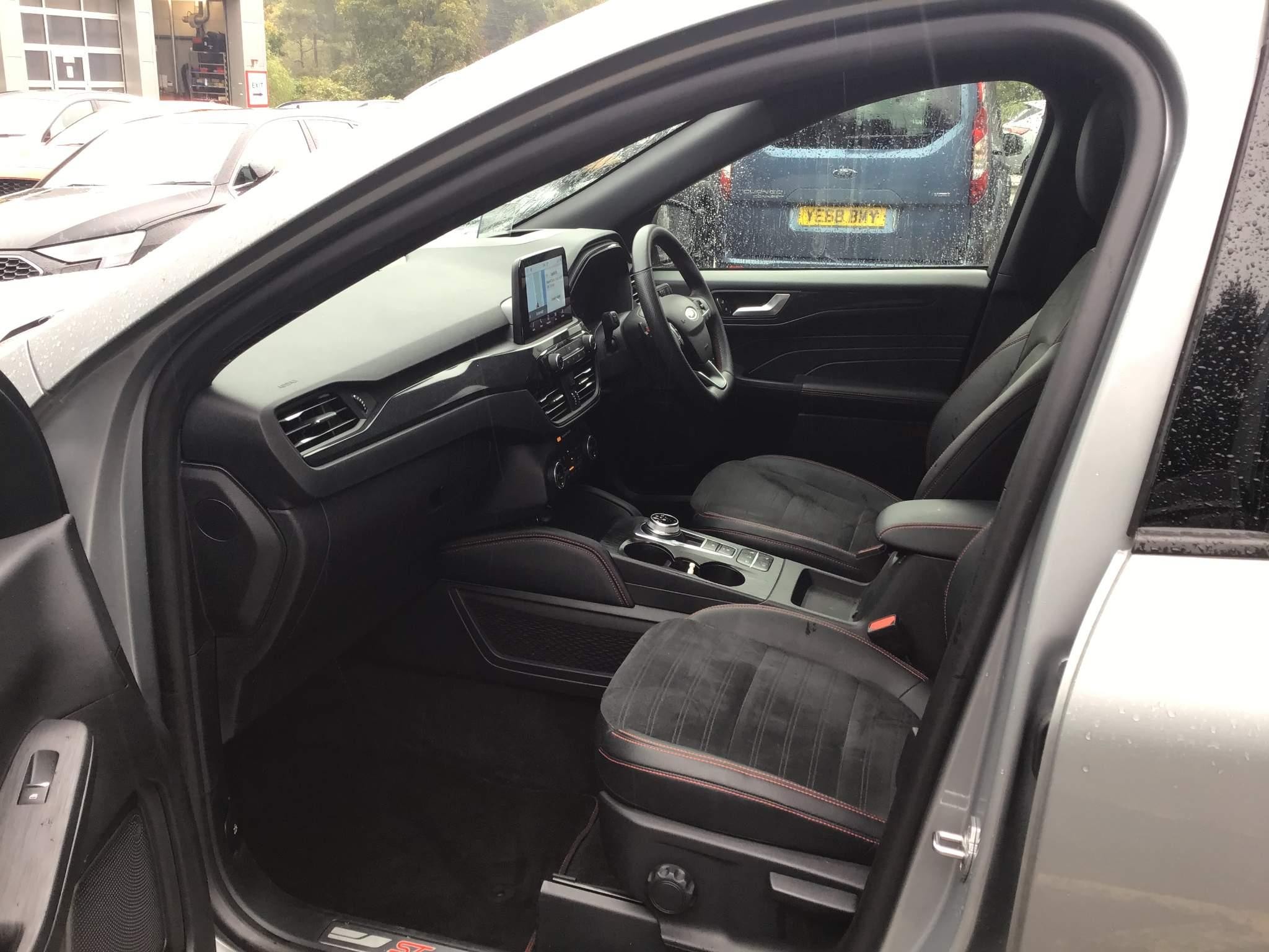 Ford Kuga Image 19