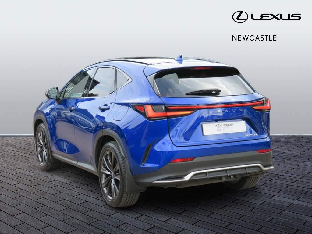 Lexus NX Image 7