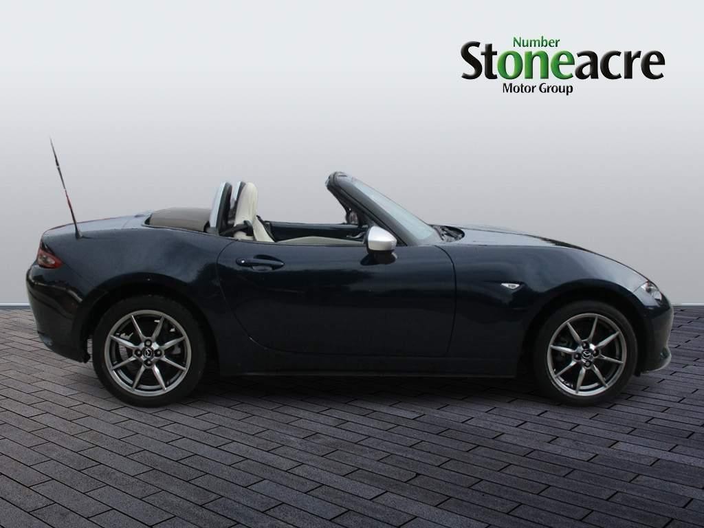 Mazda MX-5 Image 2