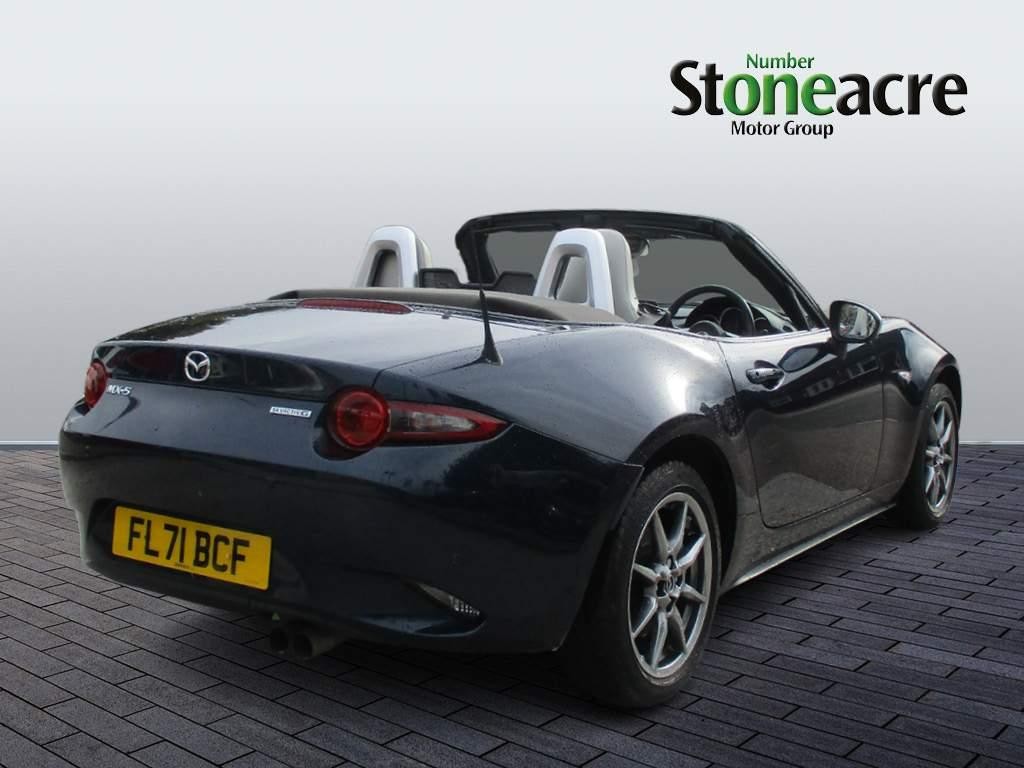 Mazda MX-5 Image 3