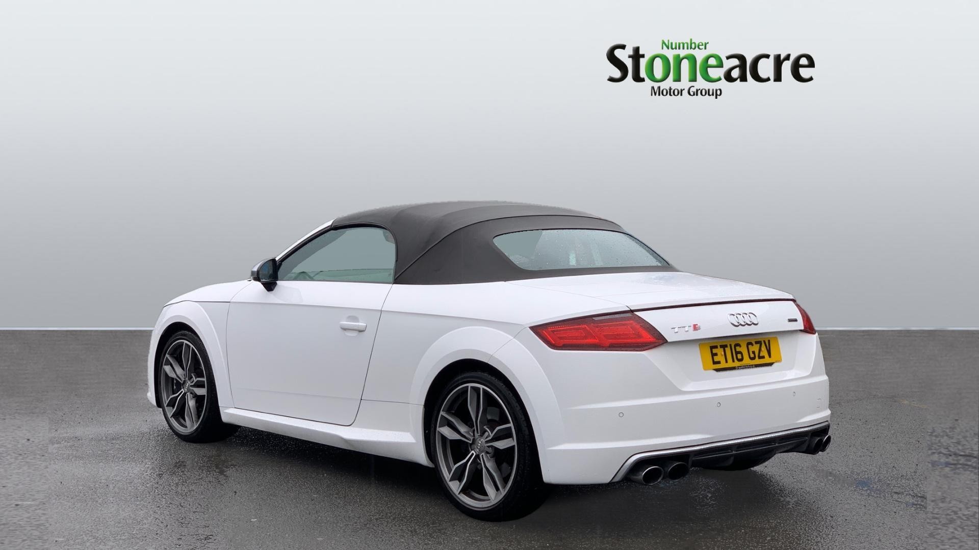 Audi TT Image 2