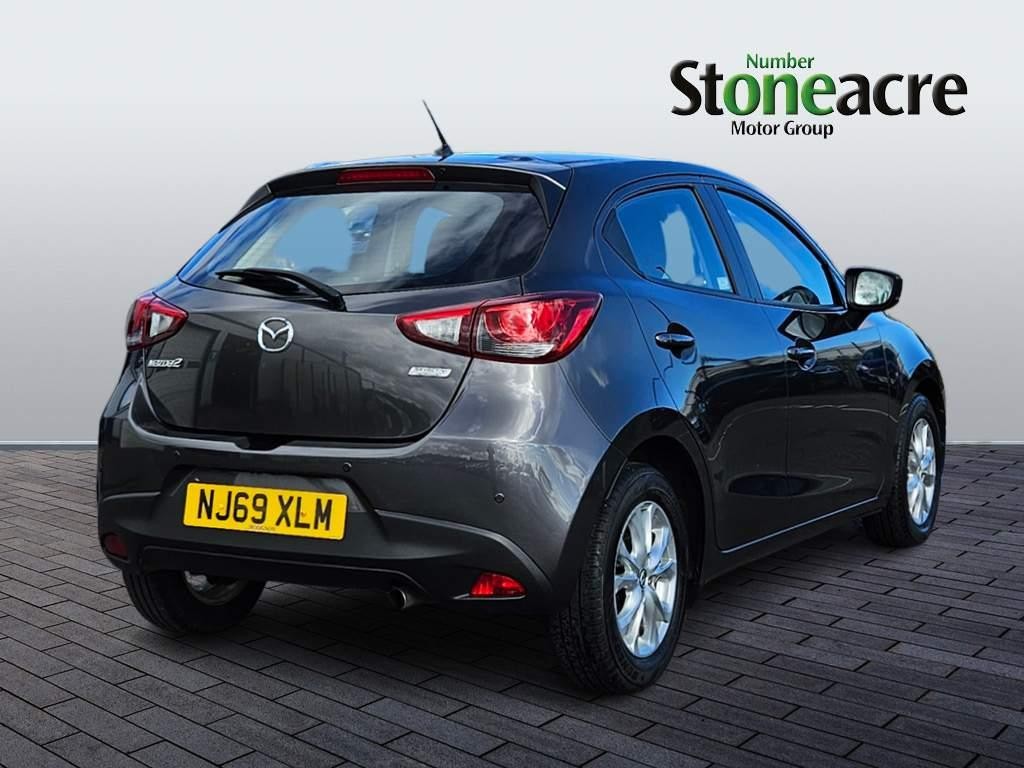 Mazda Mazda2 Image 3