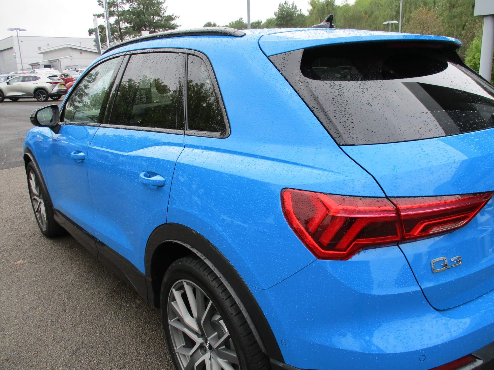 Audi Q3 Image 44