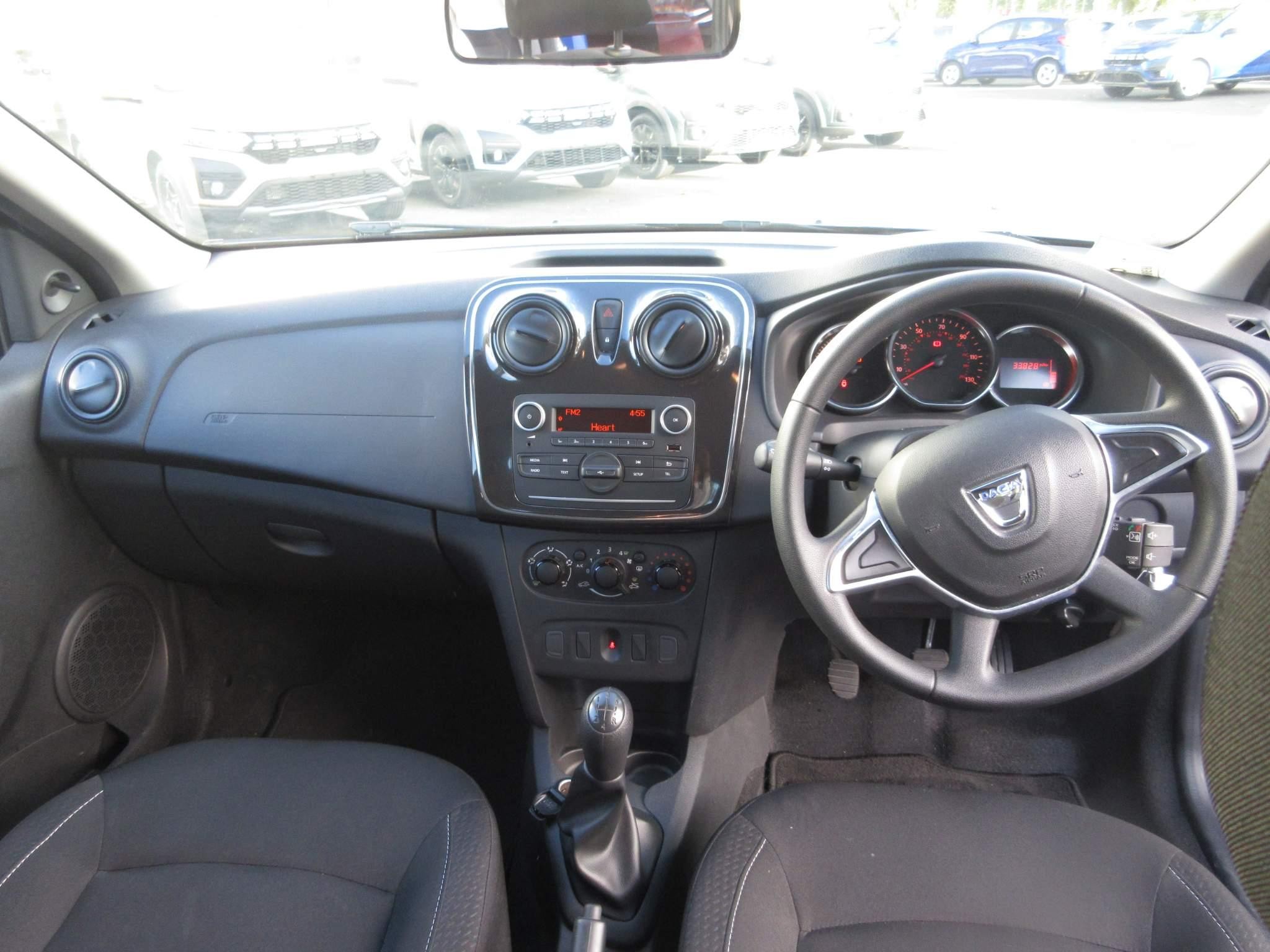 Dacia Sandero Image 16