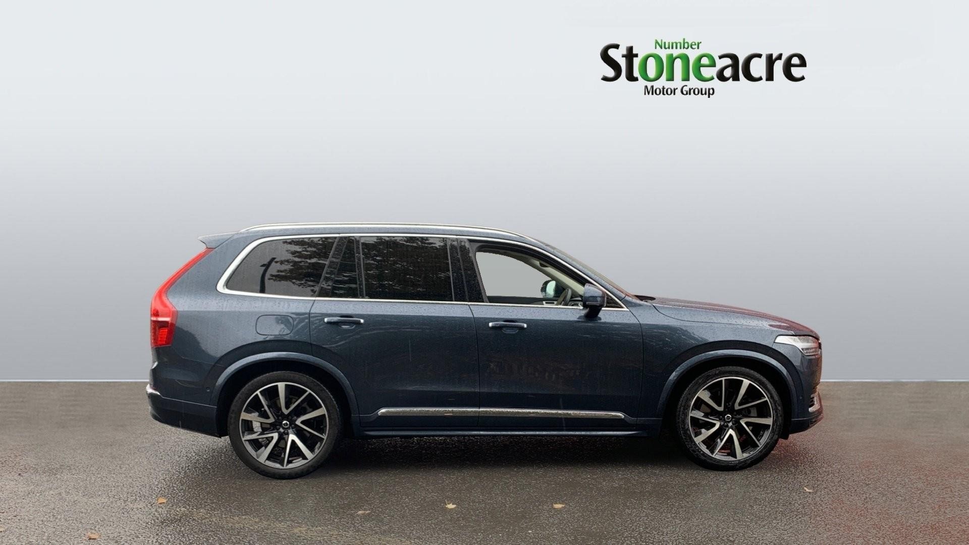 Volvo XC90 Image 3