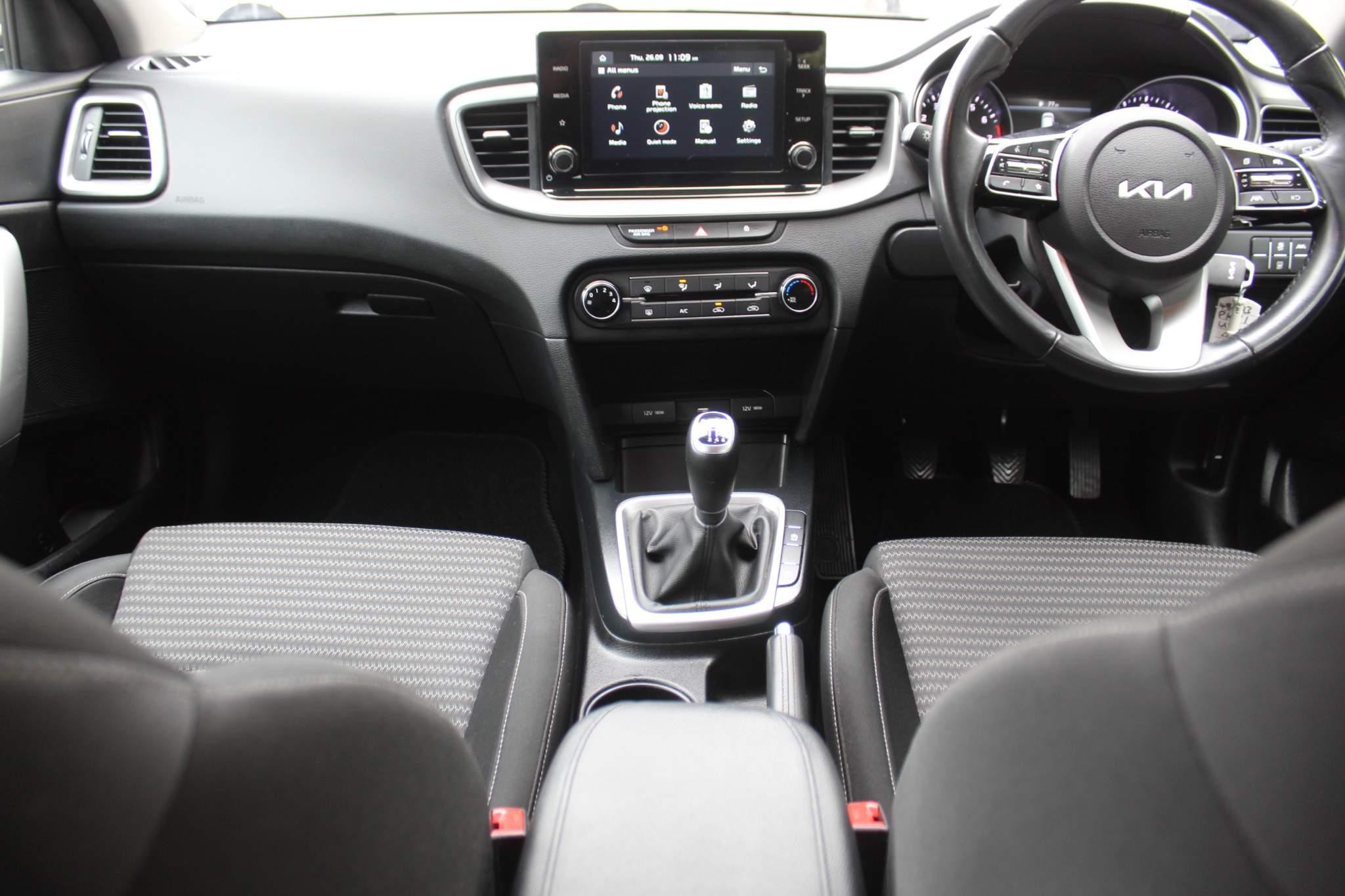 Kia Ceed Image 12