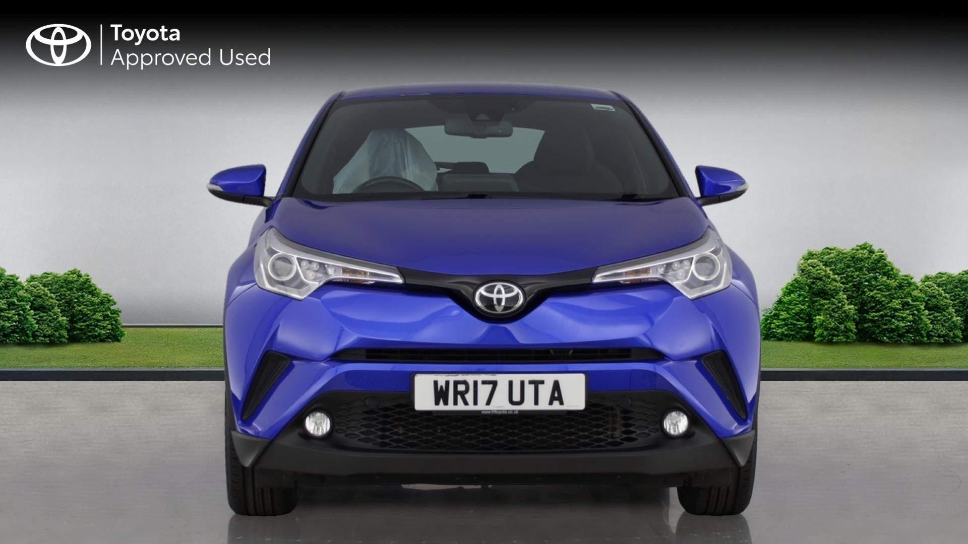 Toyota C-HR Self-Charging Hybrid Image 8