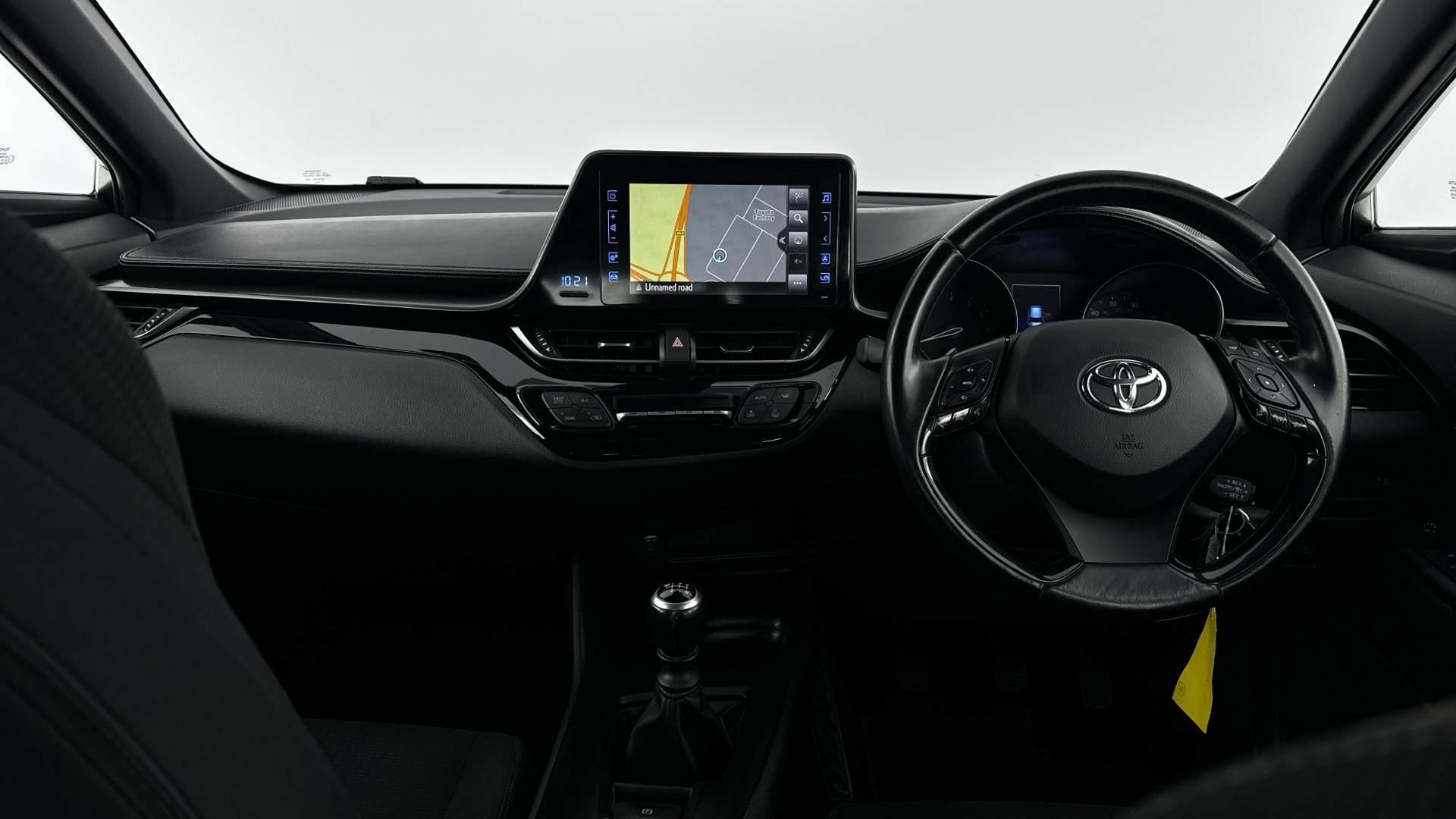 Toyota C-HR Self-Charging Hybrid Image 11