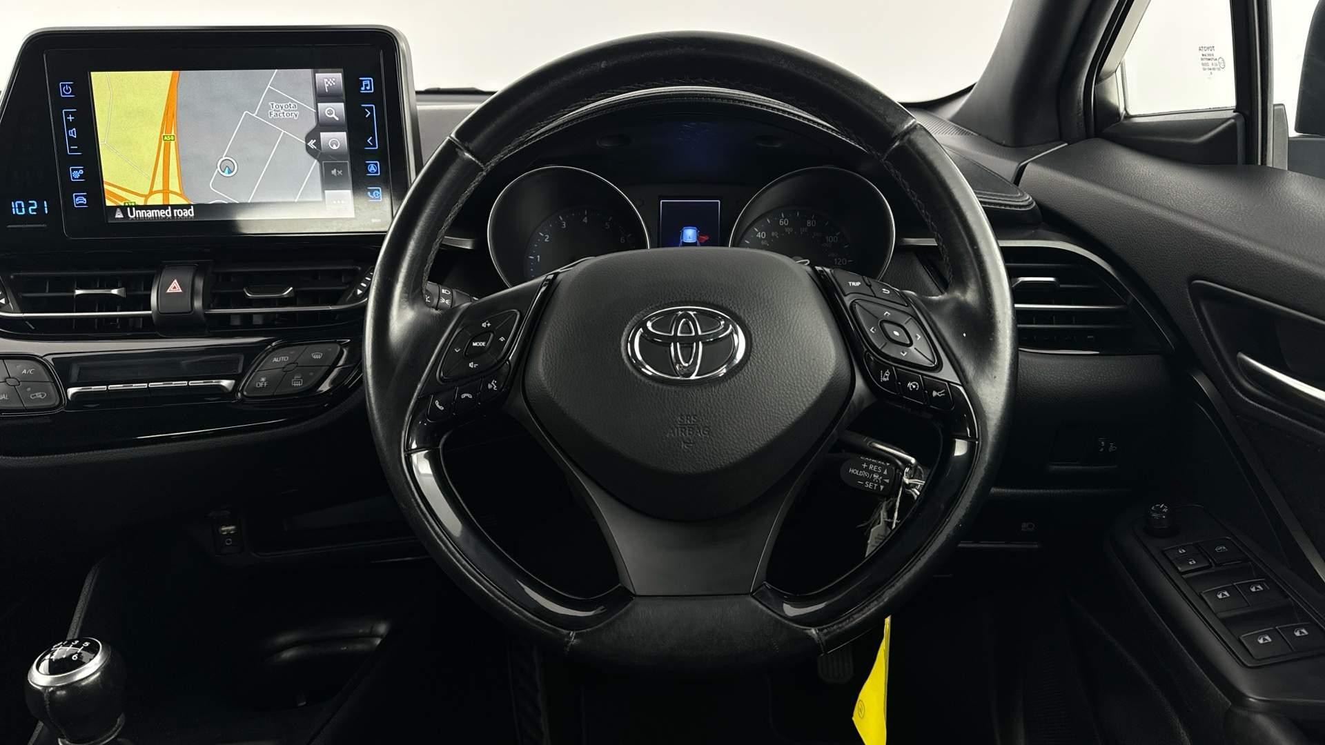 Toyota C-HR Self-Charging Hybrid Image 12