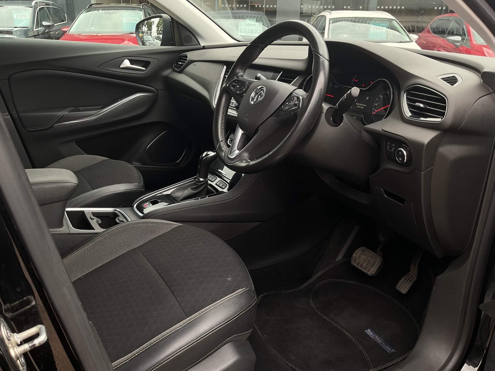 Vauxhall Grandland X Image 12