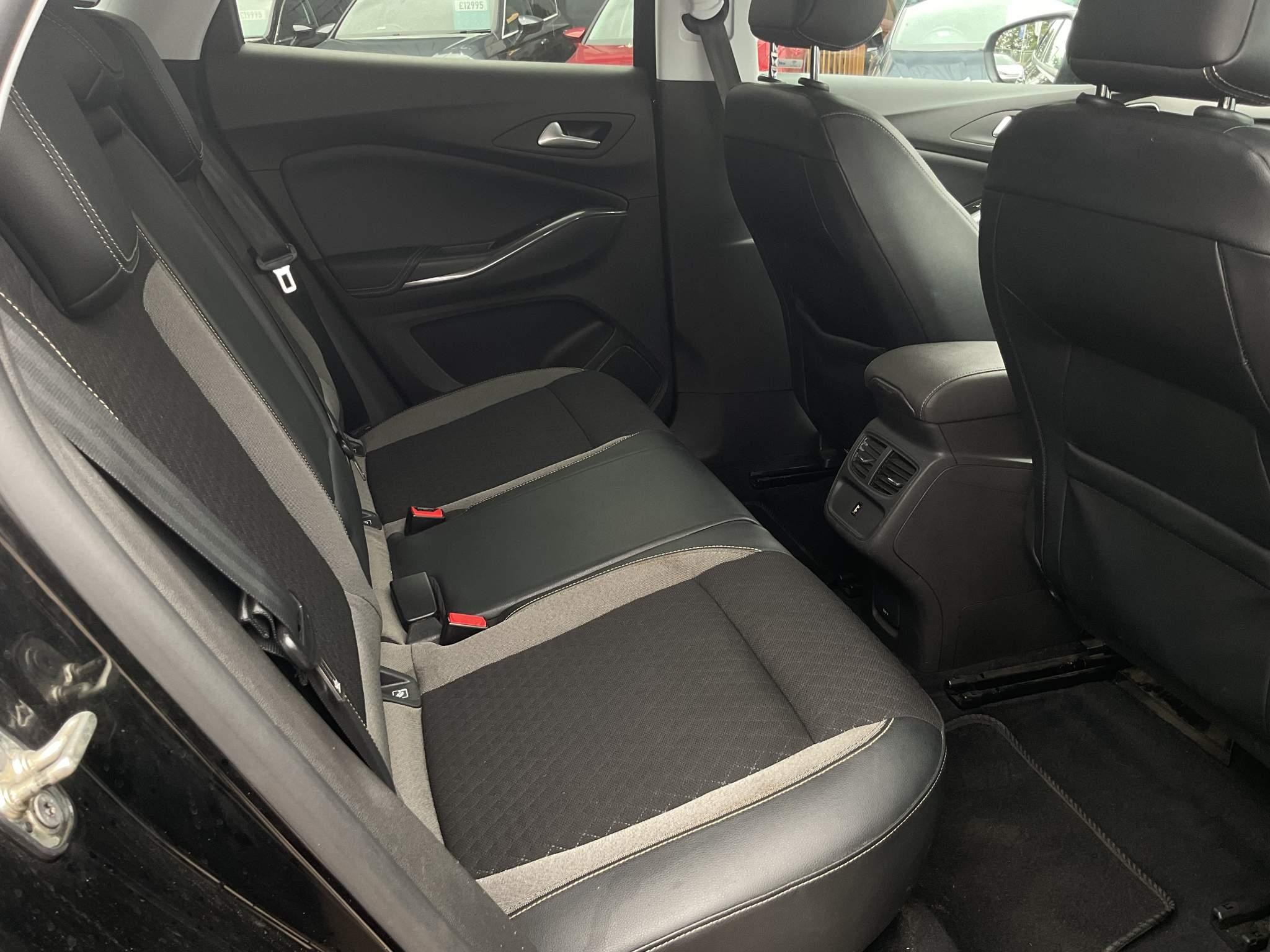 Vauxhall Grandland X Image 19