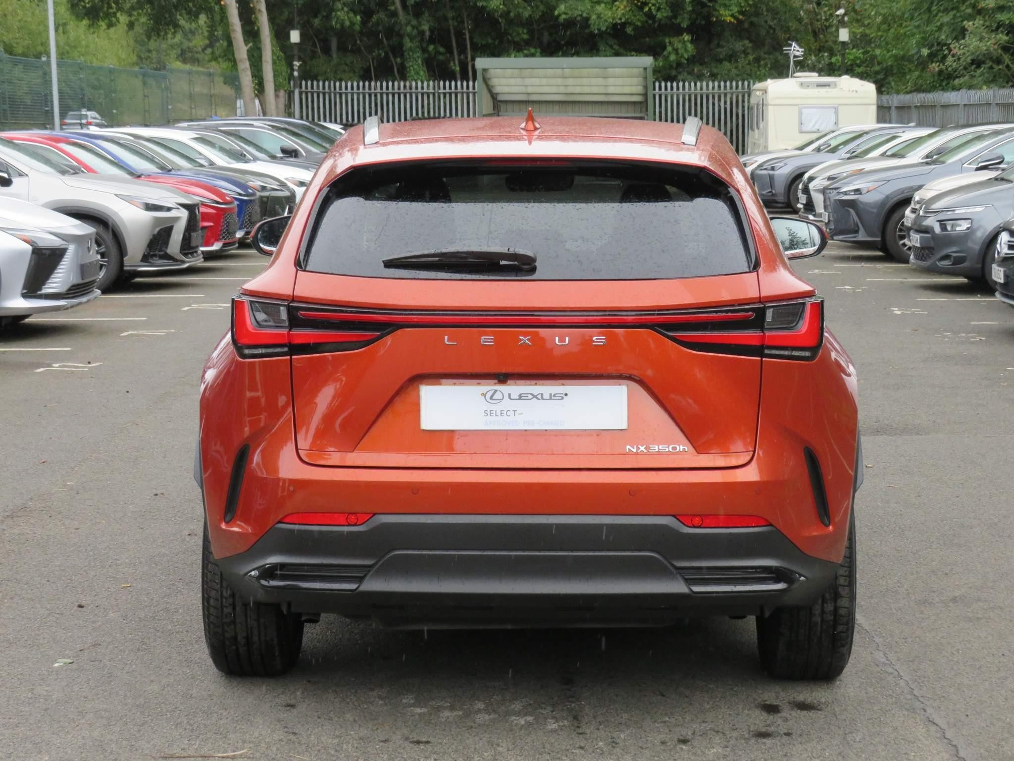 Lexus NX Plug-in Hybrid Image 6