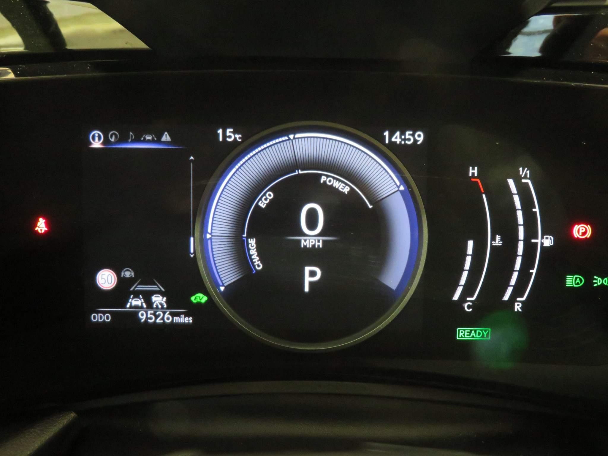 Lexus NX Self-Charging Hybrid Image 16