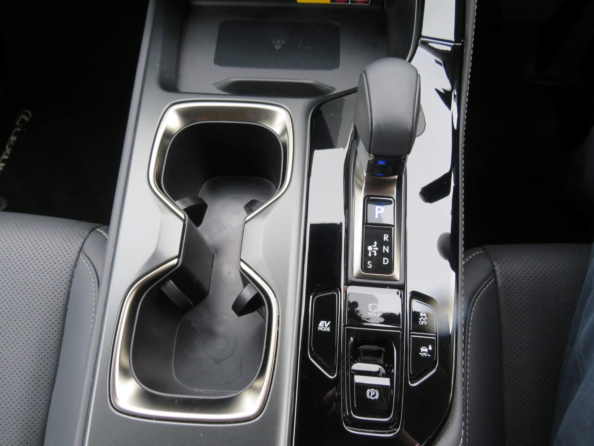 Lexus NX Self-Charging Hybrid Image 18