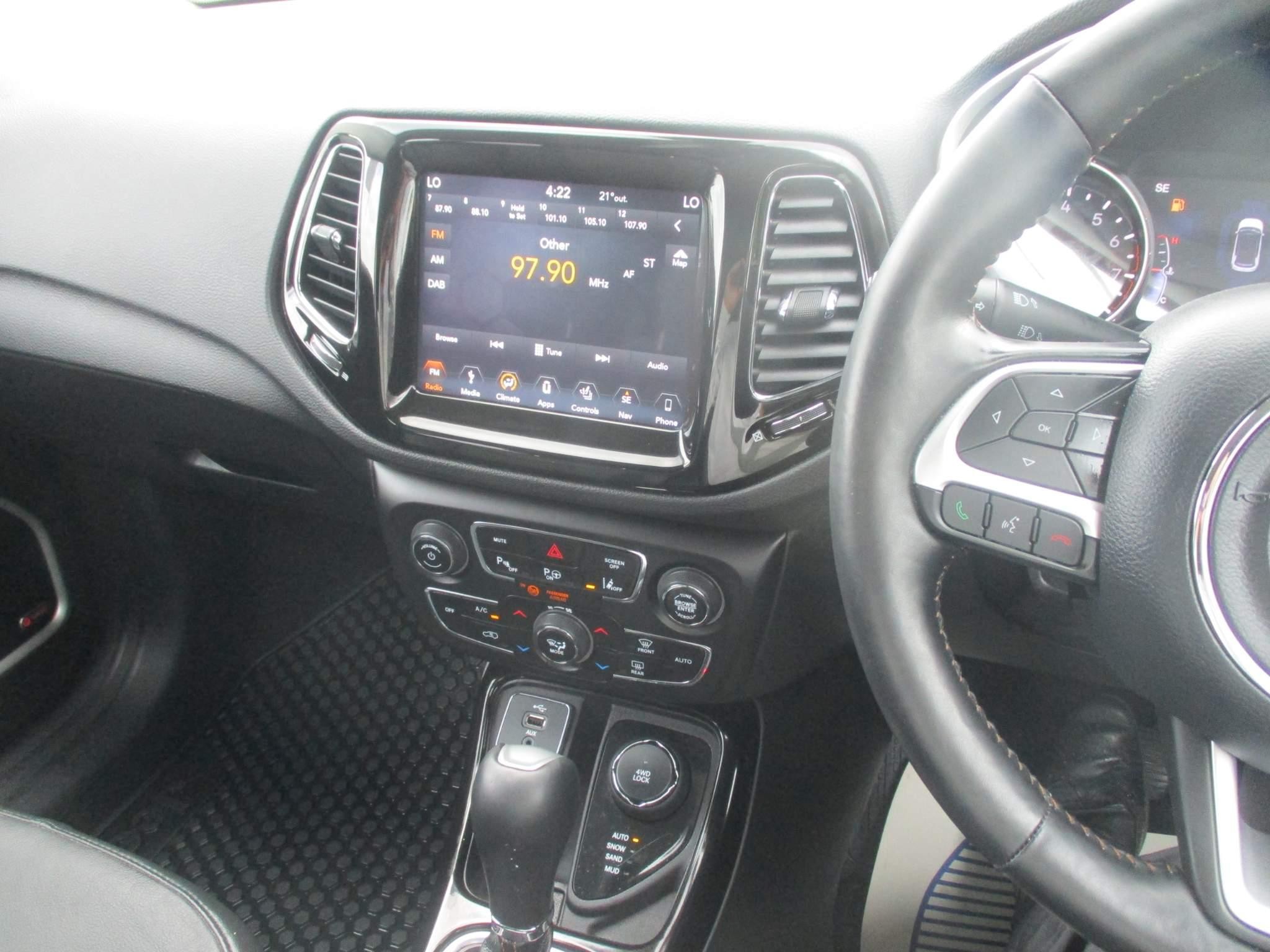 Jeep Compass Image 14