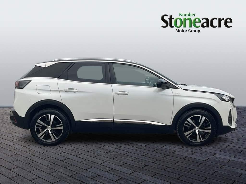 Peugeot 3008 Image 2