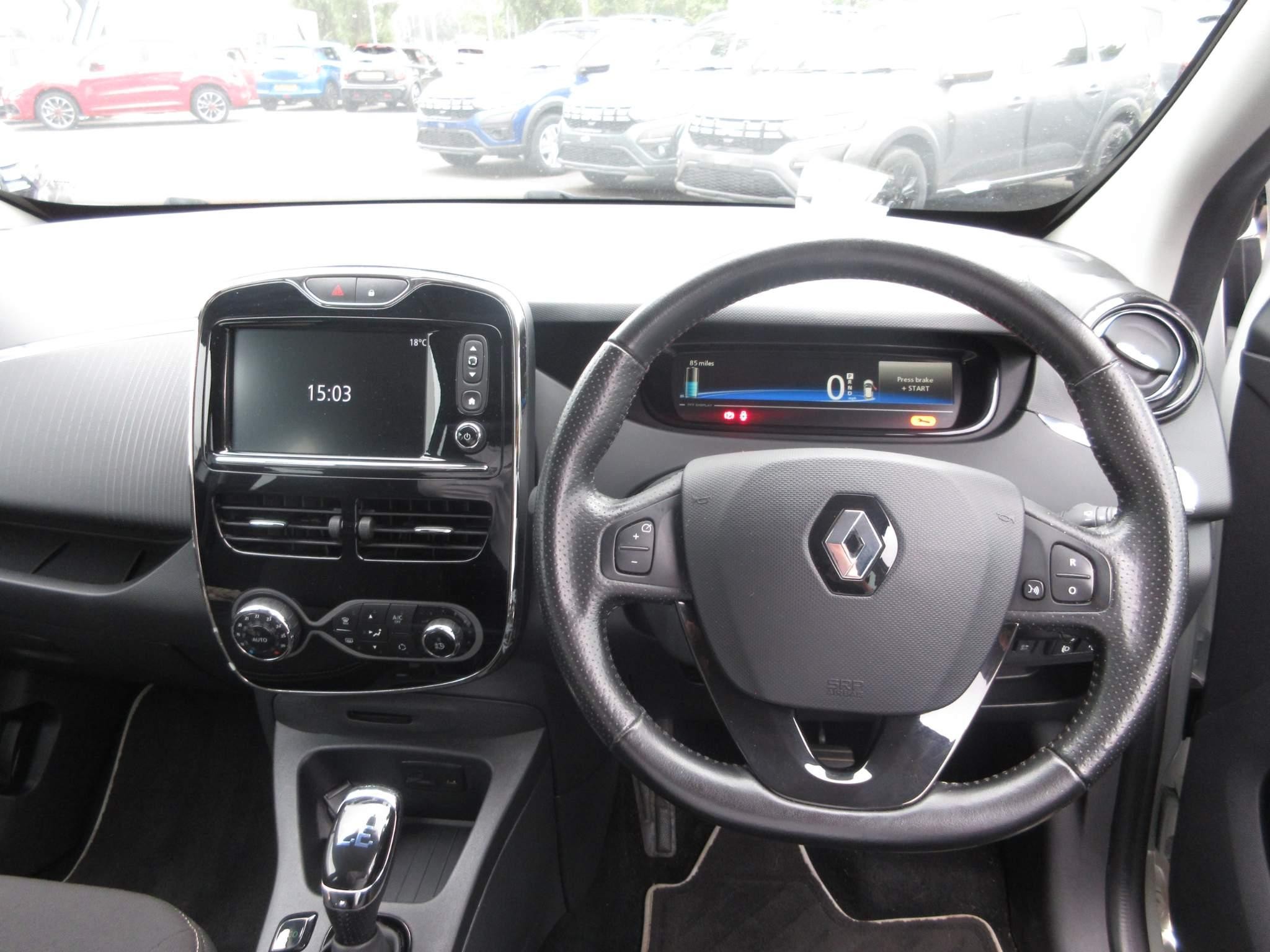 Renault Zoe Image 18