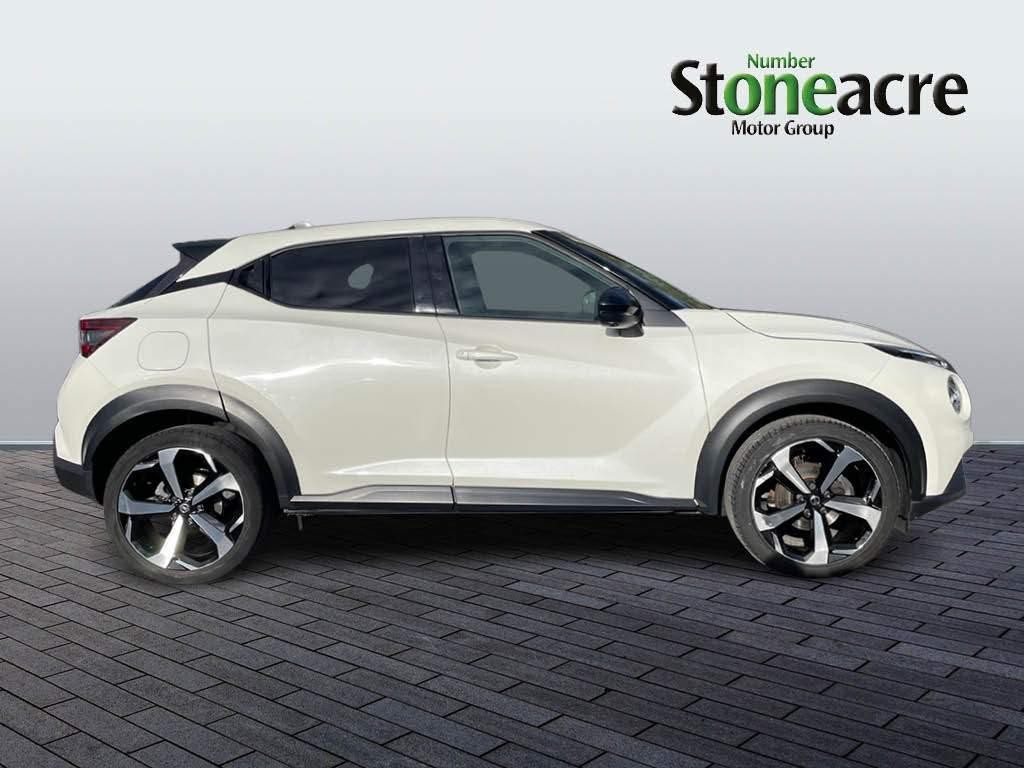 Nissan Juke Image 2