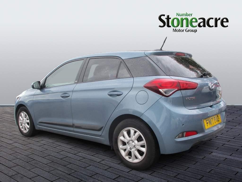 Hyundai i20 Image 5