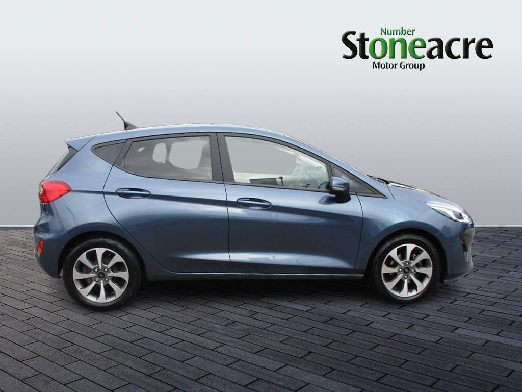 Ford Fiesta Image 2