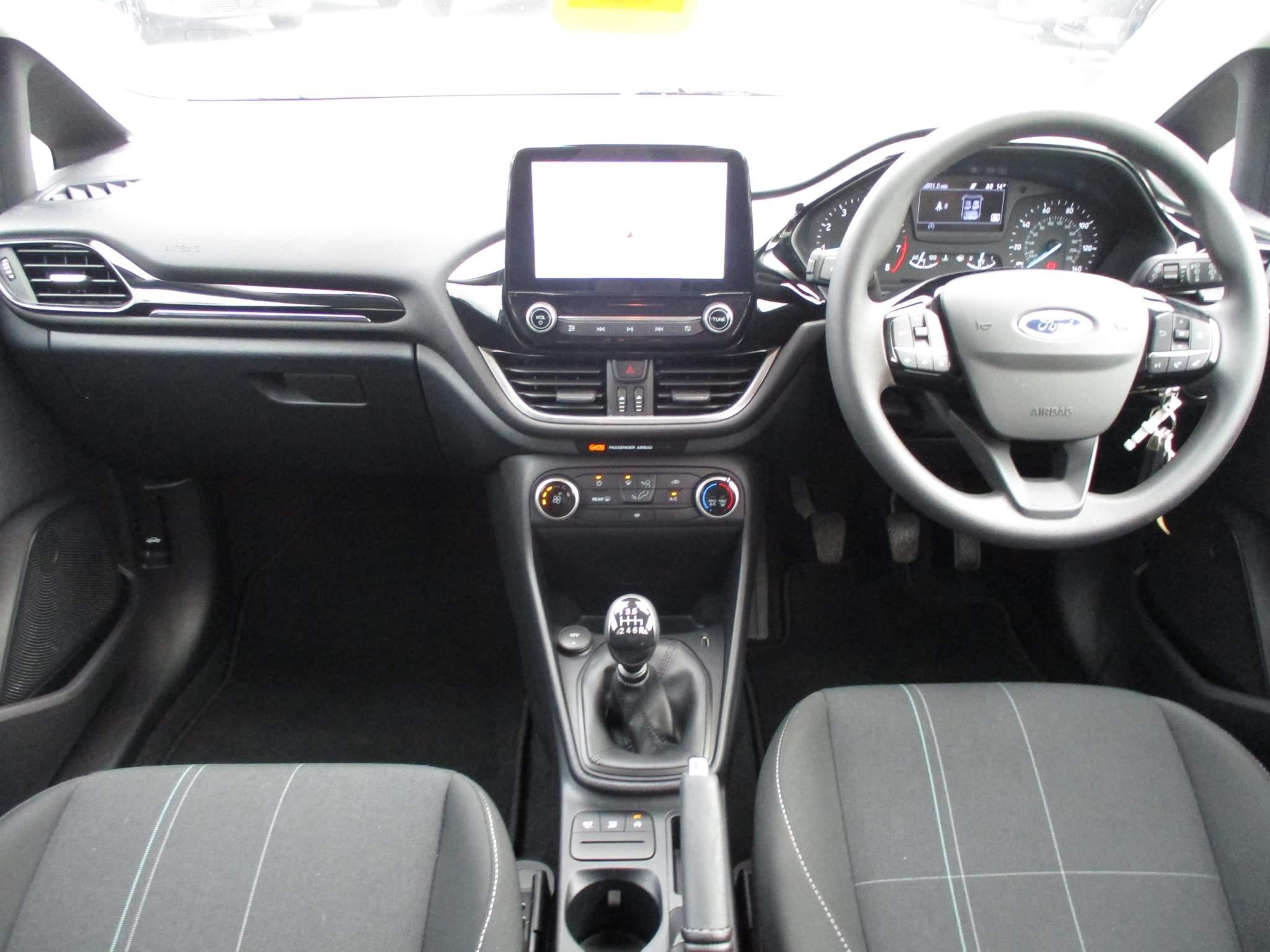 Ford Fiesta Image 14