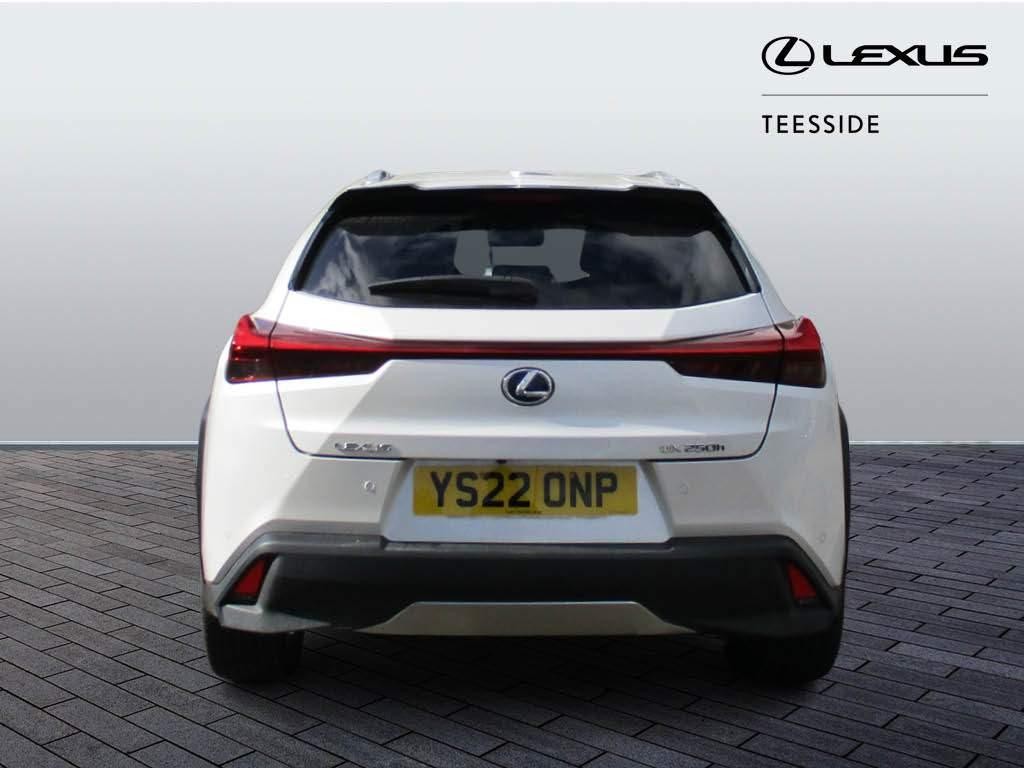 Lexus UX Self-Charging Hybrid Image 6