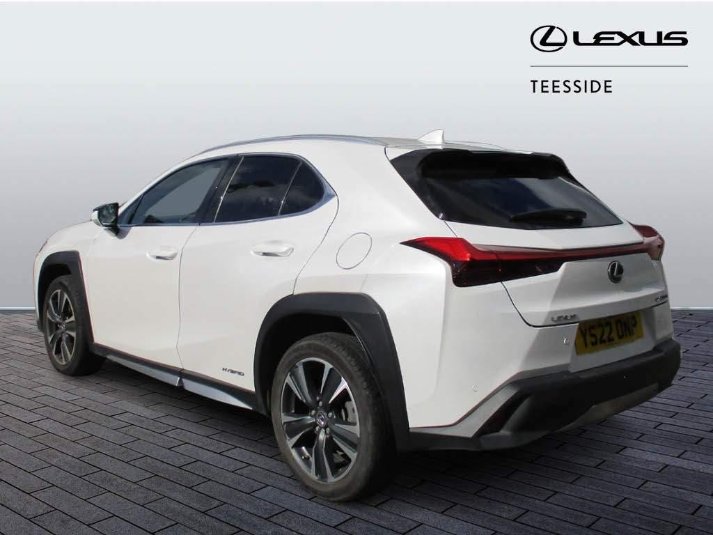 Lexus UX Self-Charging Hybrid Image 7