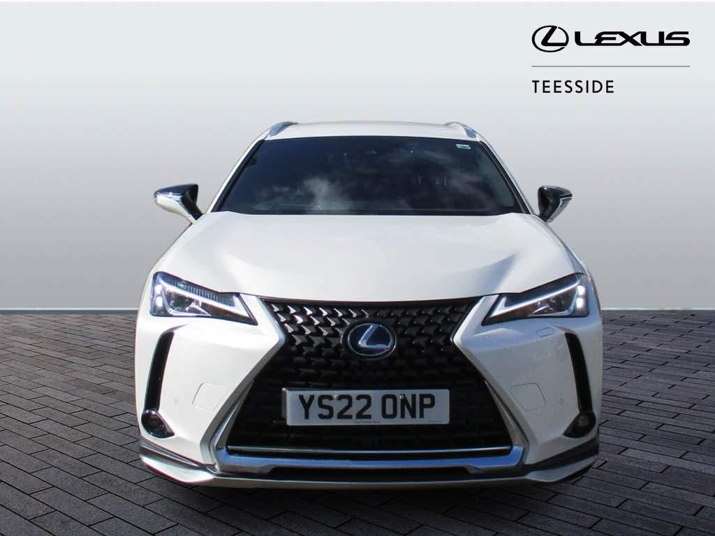 Lexus UX Self-Charging Hybrid Image 10