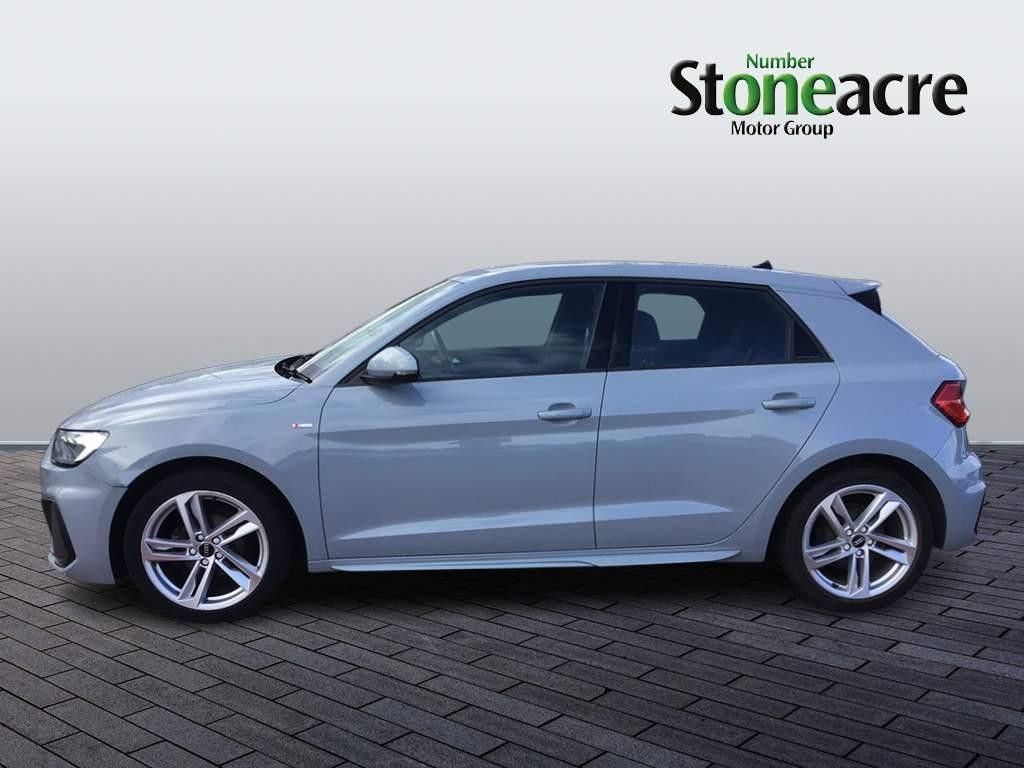 Audi A1 Image 6