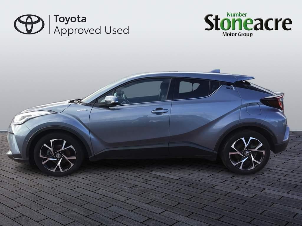 Toyota C-HR Image 8