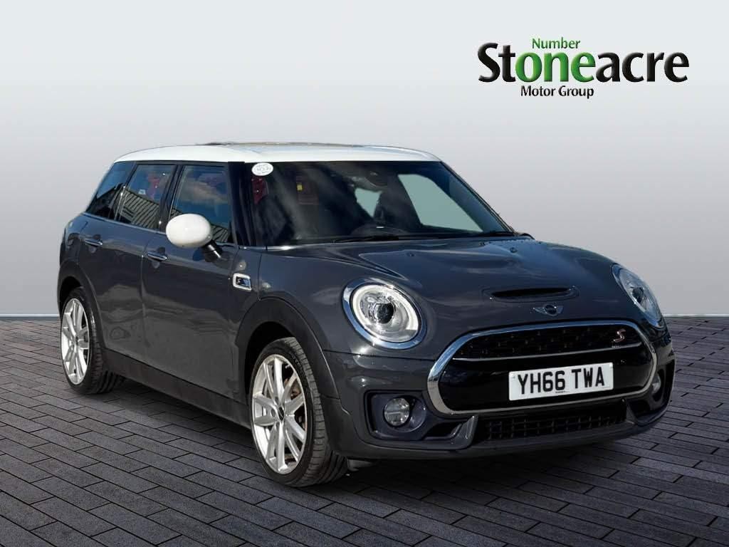 MINI Clubman Image 1