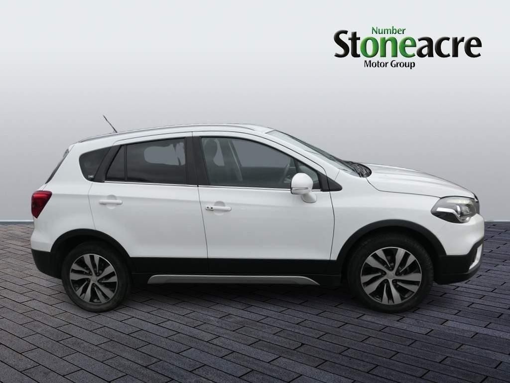 Suzuki SX4 S-Cross Image 2