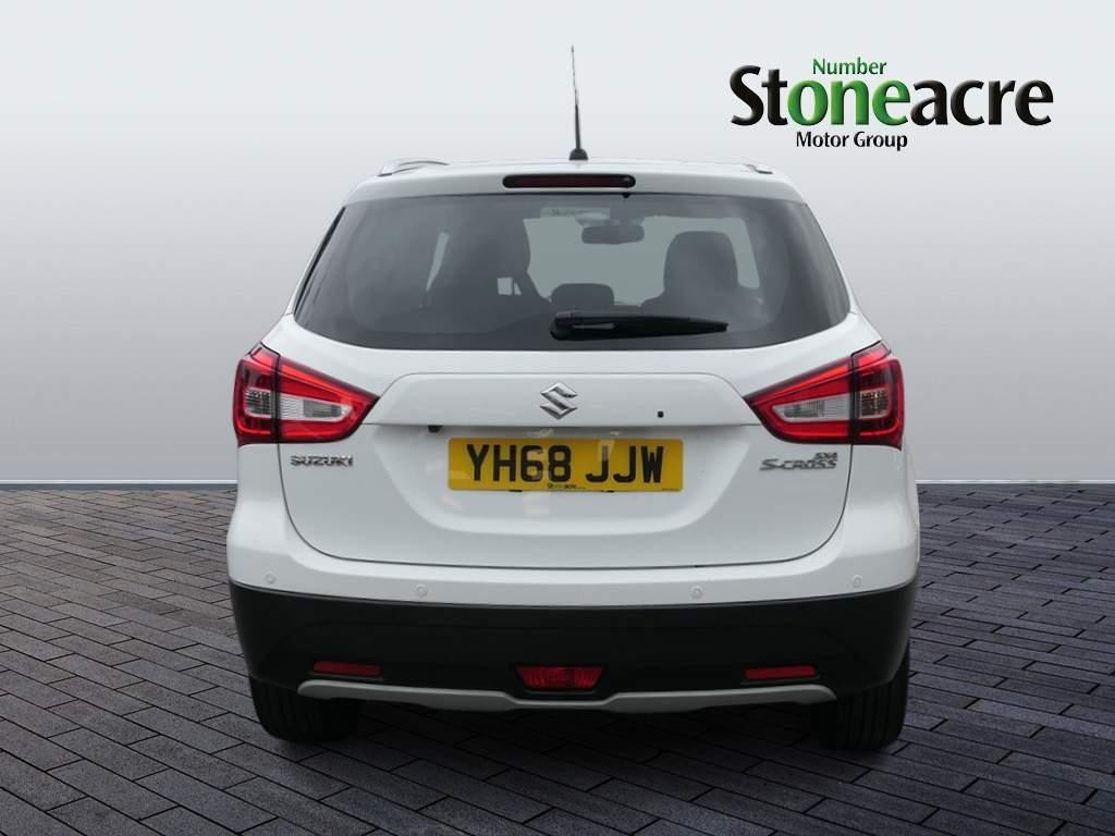 Suzuki SX4 S-Cross Image 4