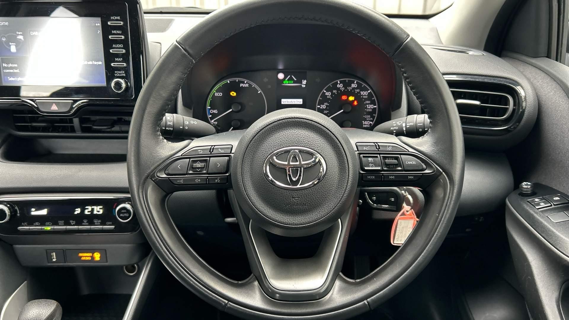 Toyota Yaris Image 14