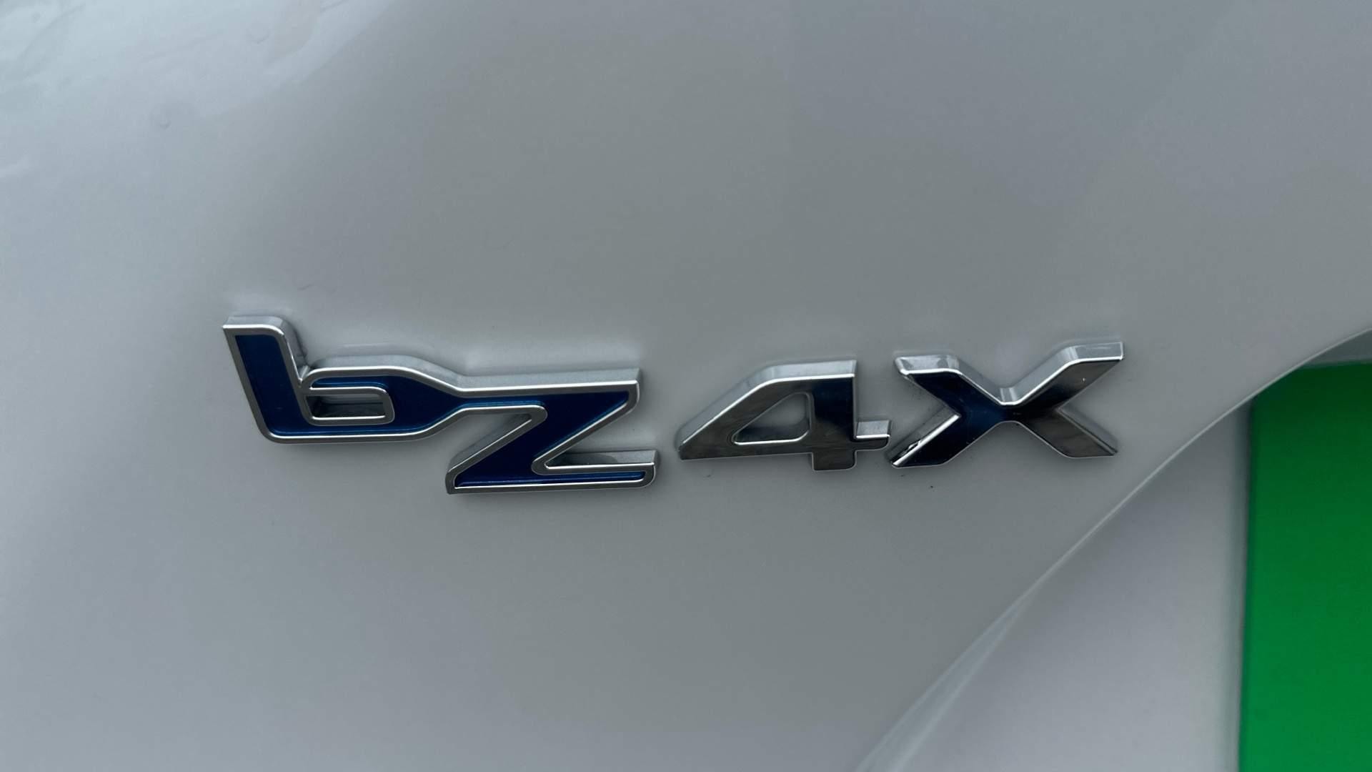 Toyota bZ4X Image 9