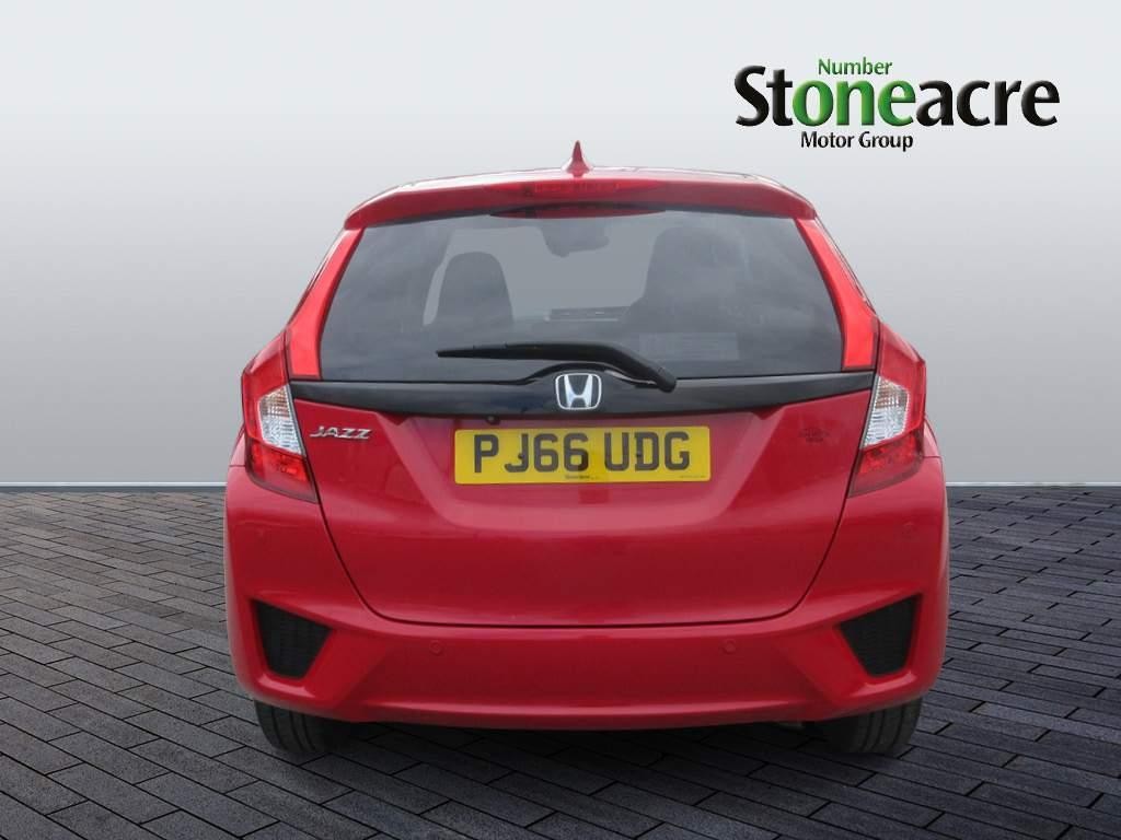 Honda Jazz Image 4