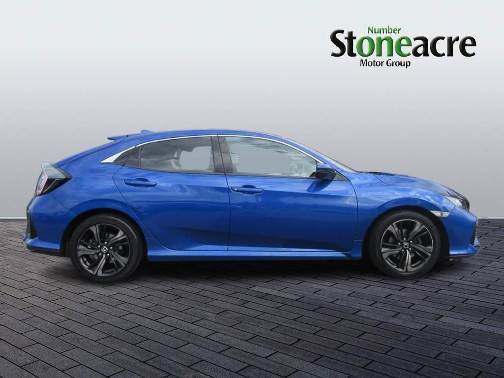 Honda Civic Image 2