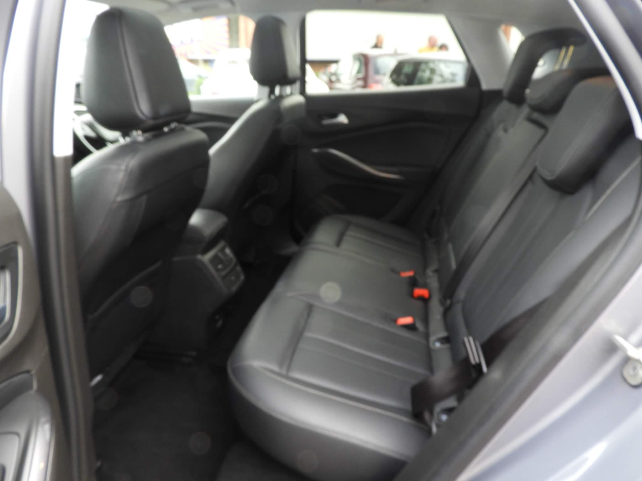 Vauxhall Grandland X Image 17