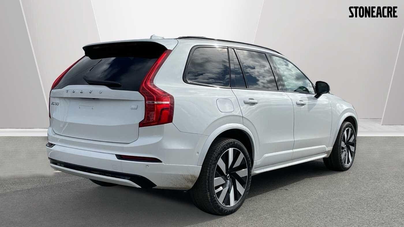 Volvo XC90 Image 7