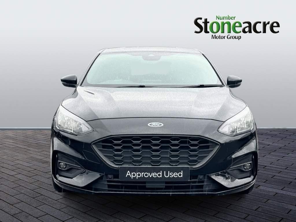 Ford Focus Image 8