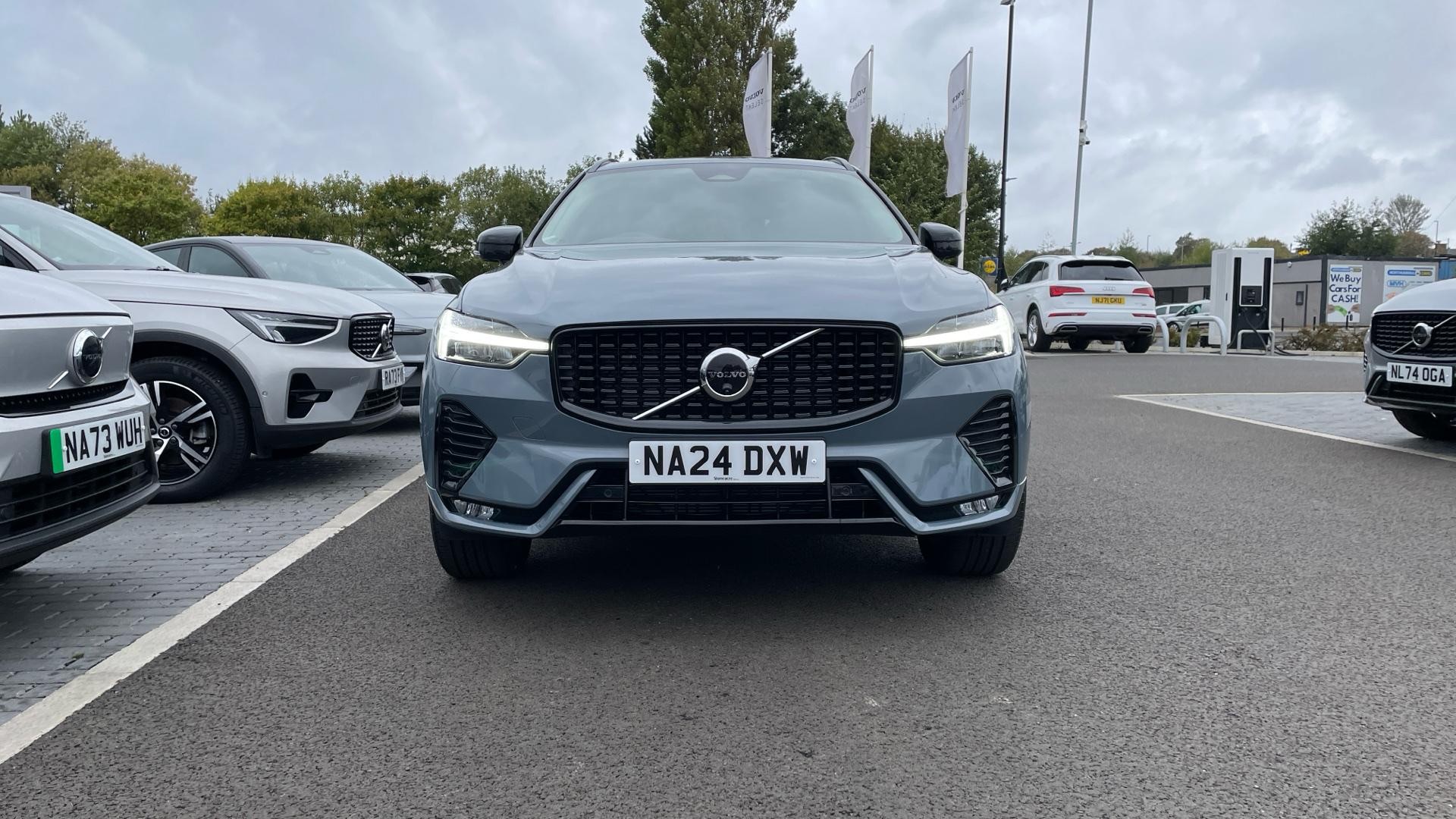 Volvo XC60 Image 12