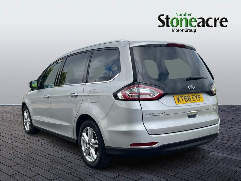 Ford Galaxy Image 5