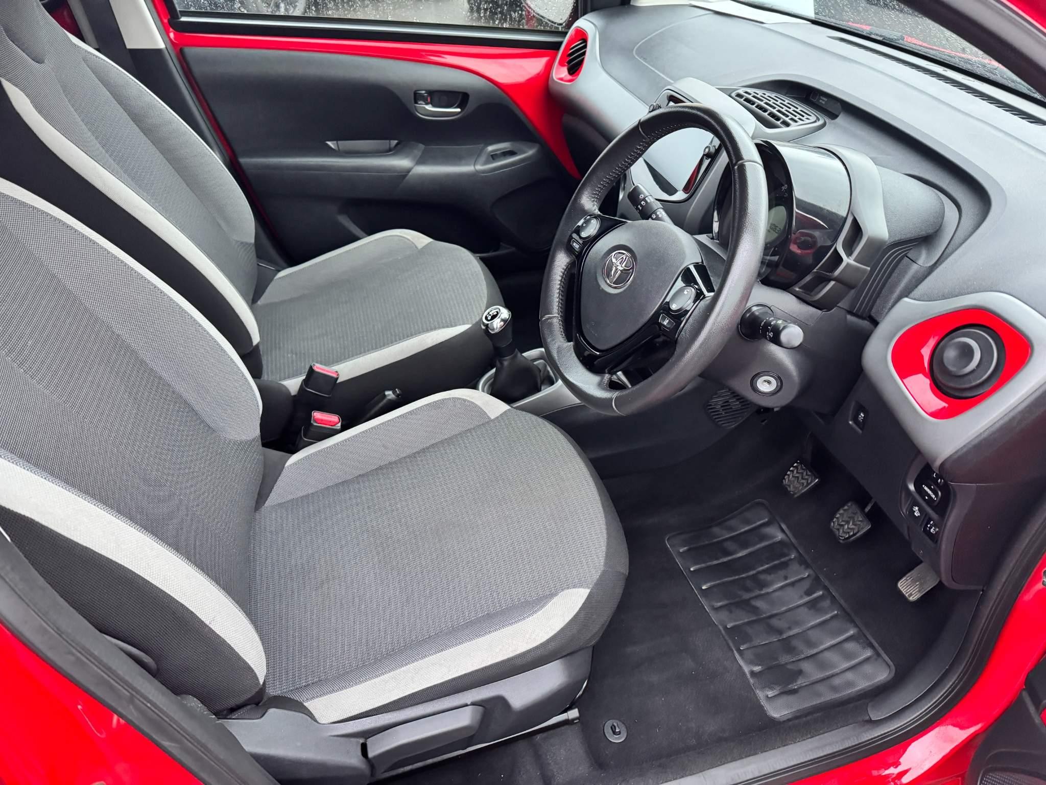 Toyota Aygo Image 11