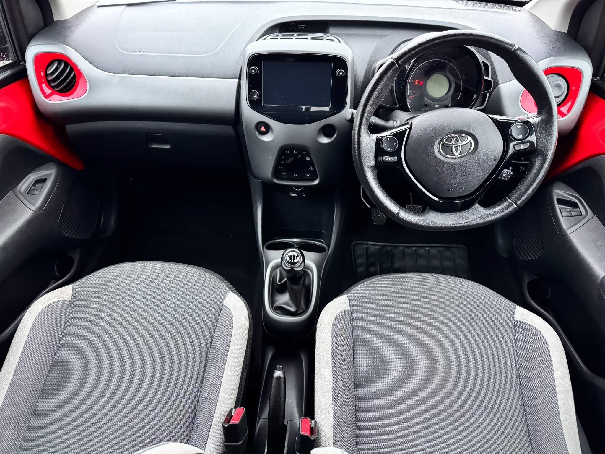 Toyota Aygo Image 15