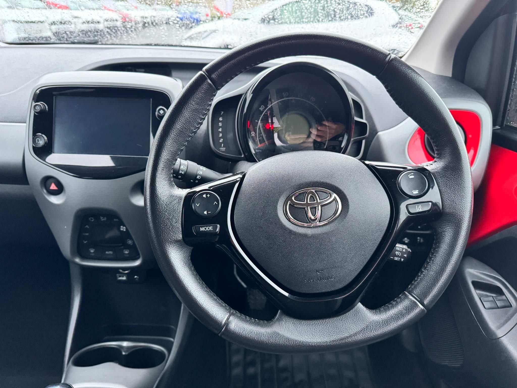 Toyota Aygo Image 17