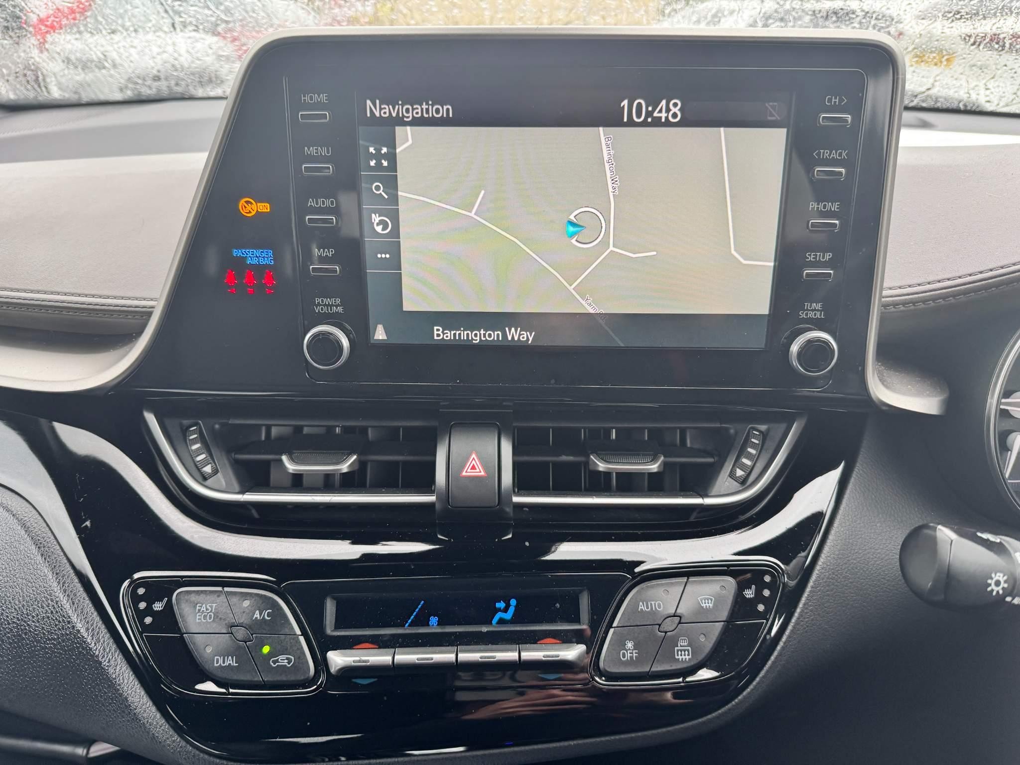 Toyota C-HR Self-Charging Hybrid Image 19