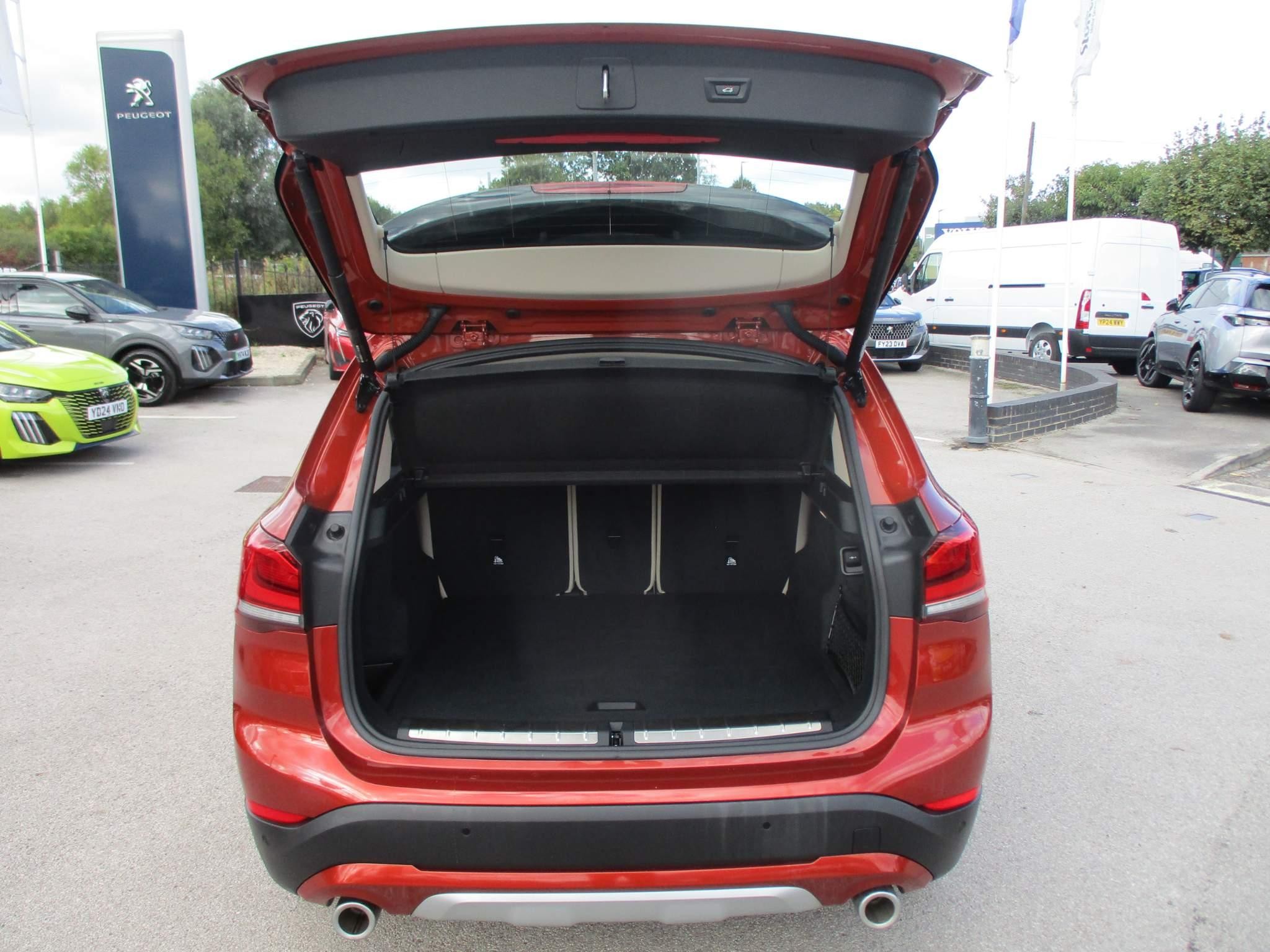 BMW X1 Image 11