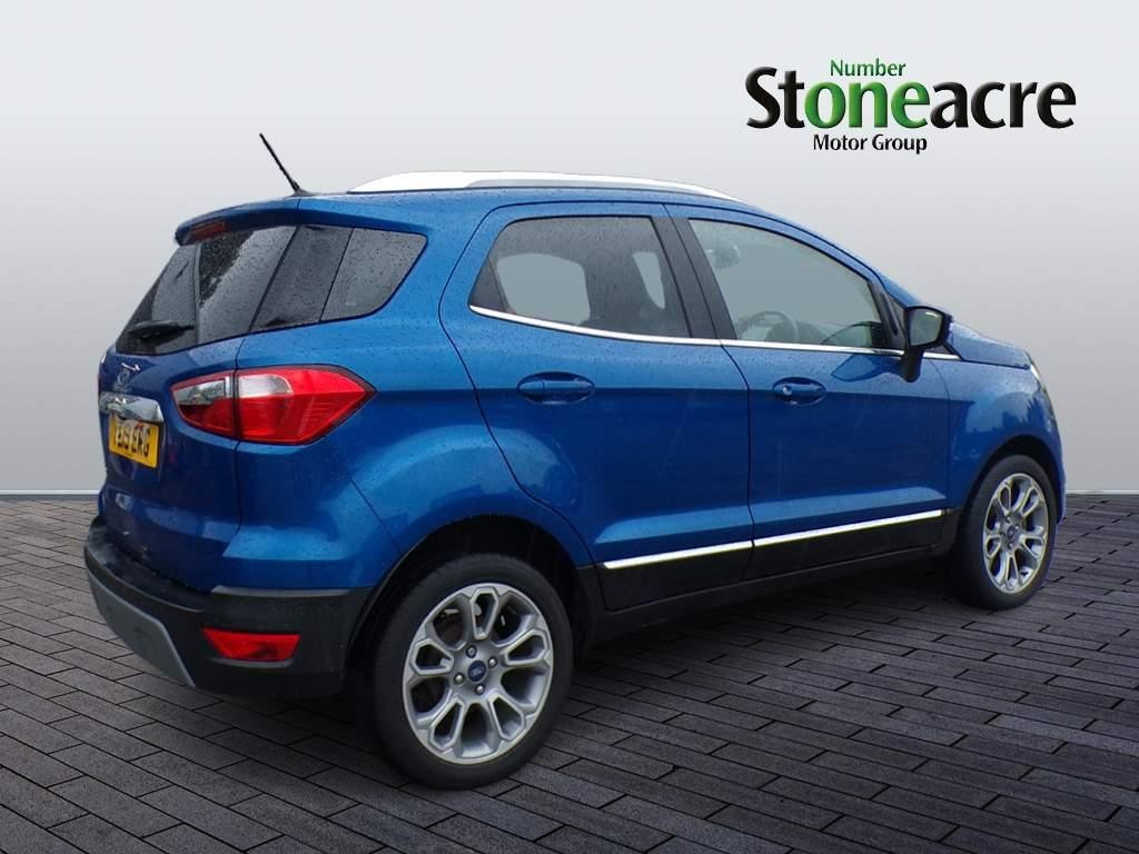 Ford EcoSport Image 3