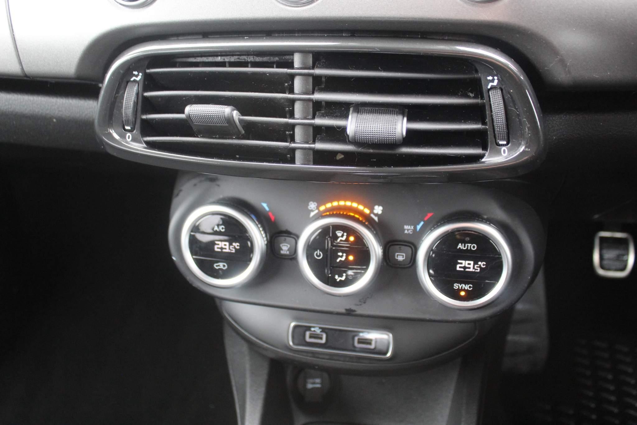 Fiat 500X Image 18